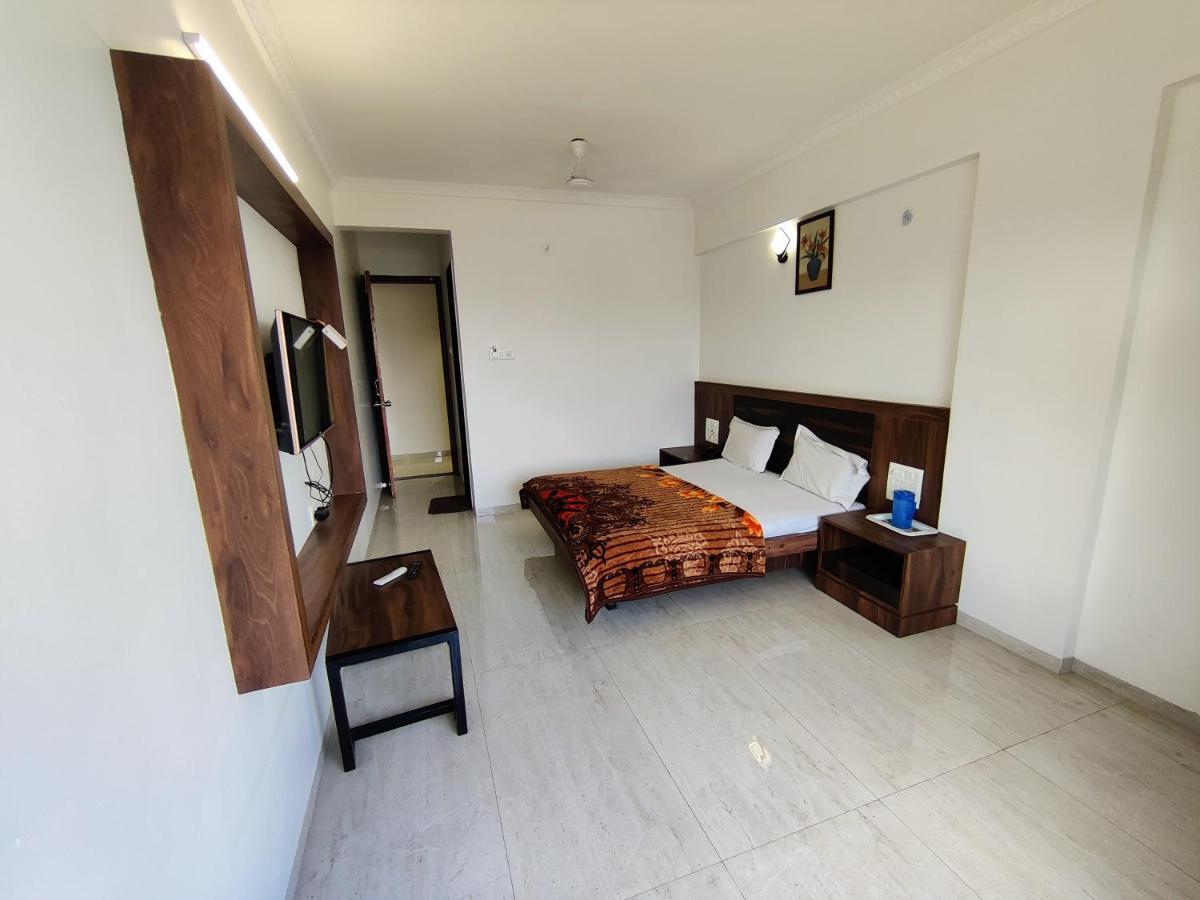 Hotel Sai Ssl Shirdi Extérieur photo